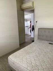 Blk 210 Bedok Town Centre (Bedok), HDB 3 Rooms #460365771